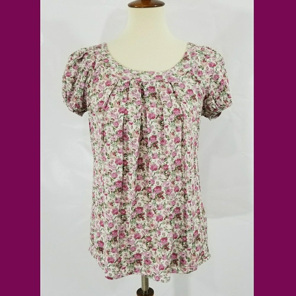 Floral patterned blouse